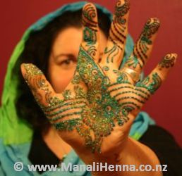 Min White of Quirky Creative is also a master of henna